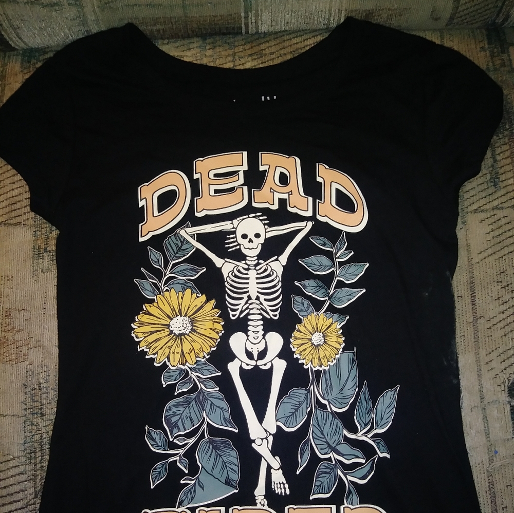 Women's black graphic tee. Size M. Wound Up Brand